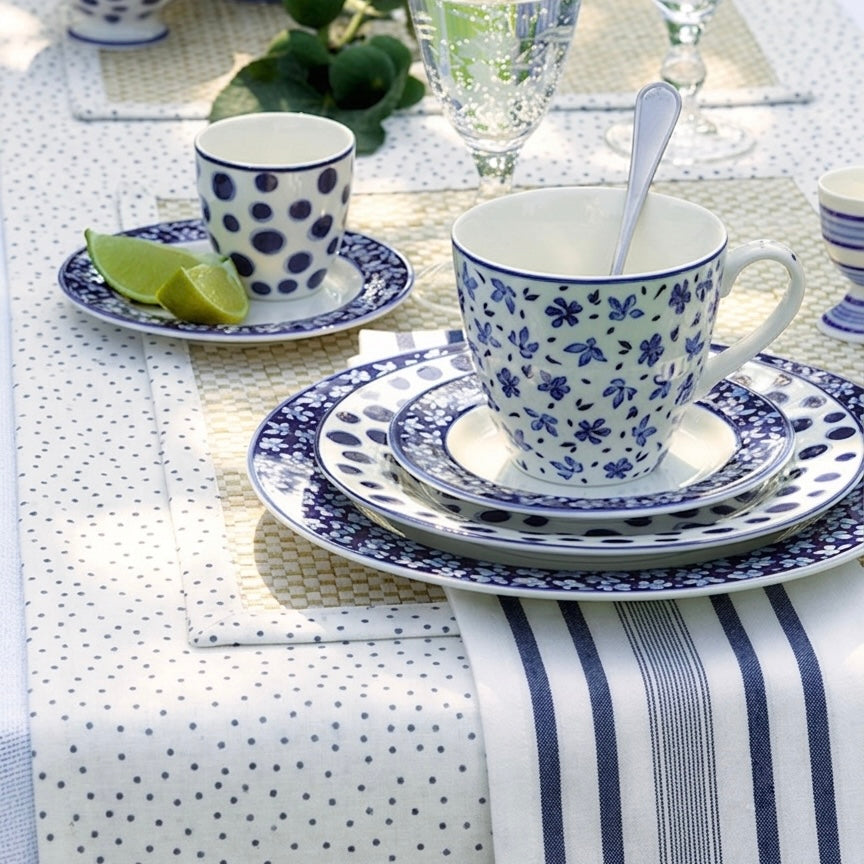 Baumwollstoff Capri Tupfen, weiß-blau