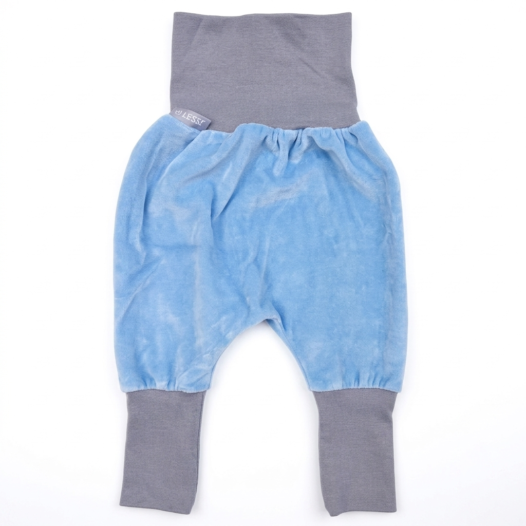 Mitwachsende Bio-Nicki-Babyhose hellblau
