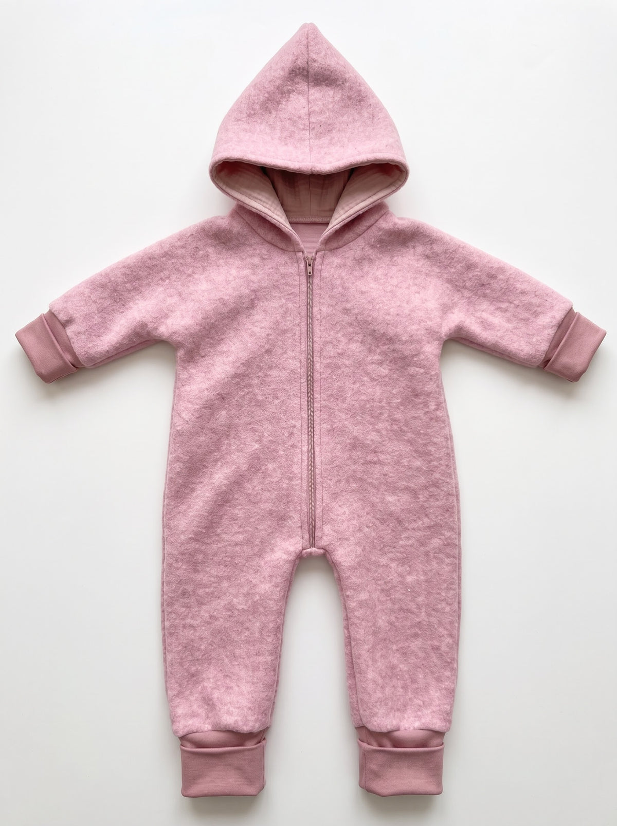Wollwalk-Overall mit Zipfelkapuze – Kuschelwarm & Mitwachsend Rosa
