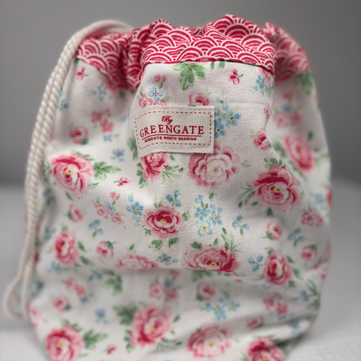 GreenGate Beutel / Bucket Bag mit Kordelzug „Meryl White“