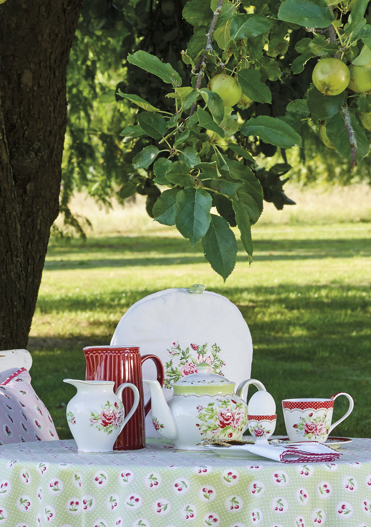 GreenGate Tischläufer Cherry Berry Pale Green